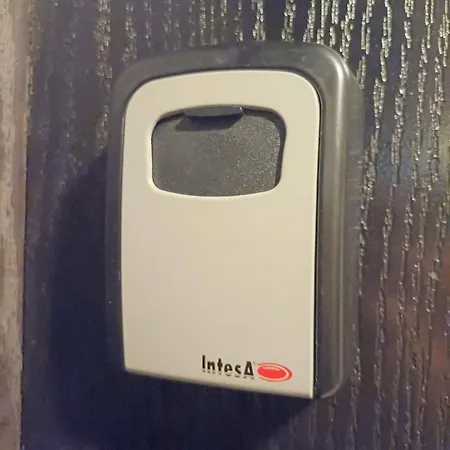 Atlantis D111 * Burgas City